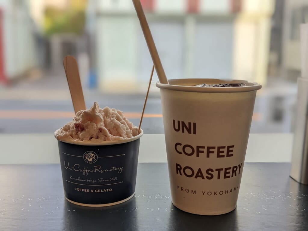 ユニコーヒーロースタリーのジェラートとアイスコーヒー