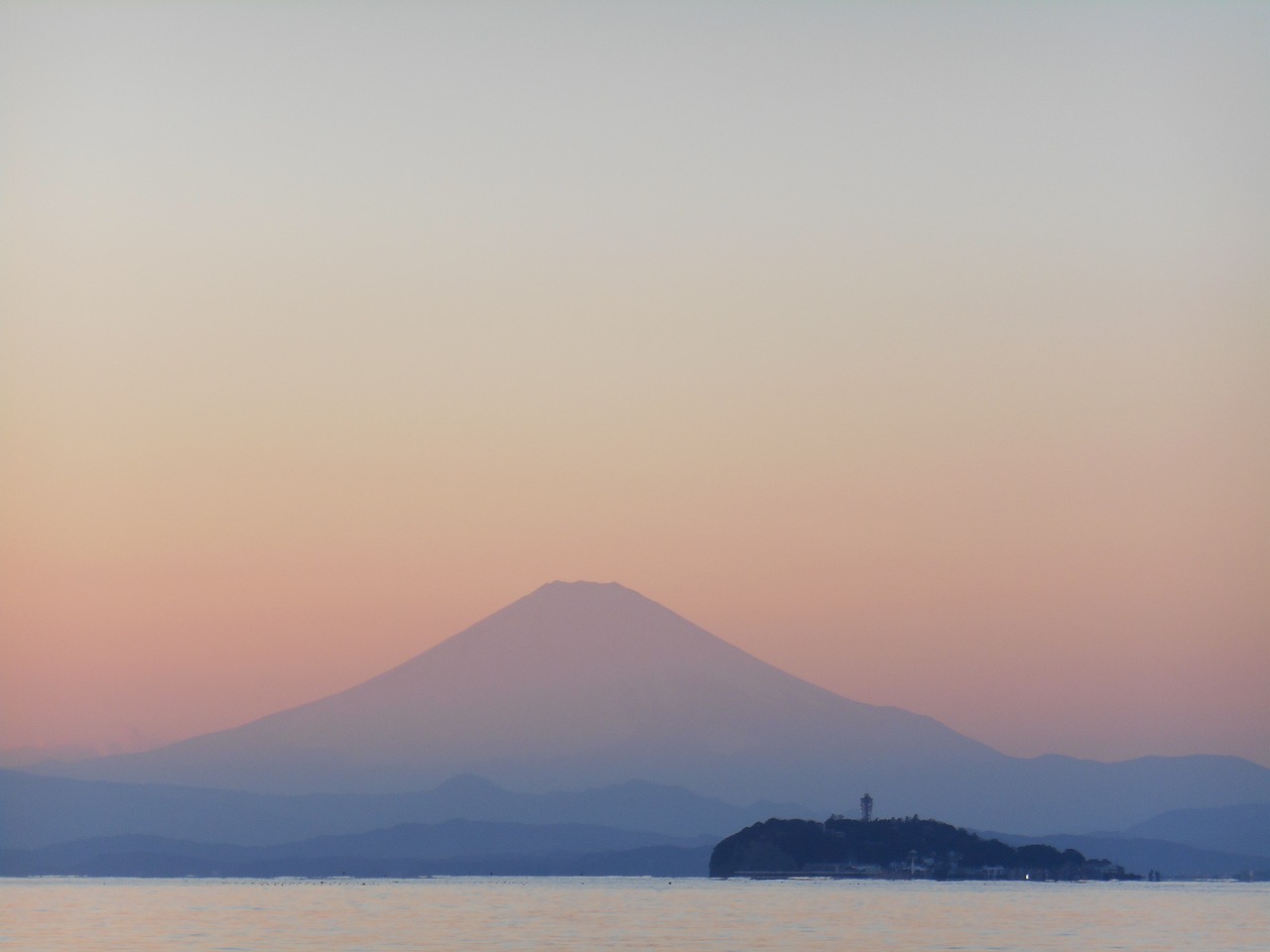 七里ヶ浜パーキングフリーマーケット